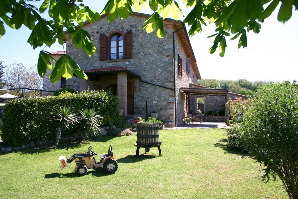 Il Poggiolo Villa Montieri Luaran gambar